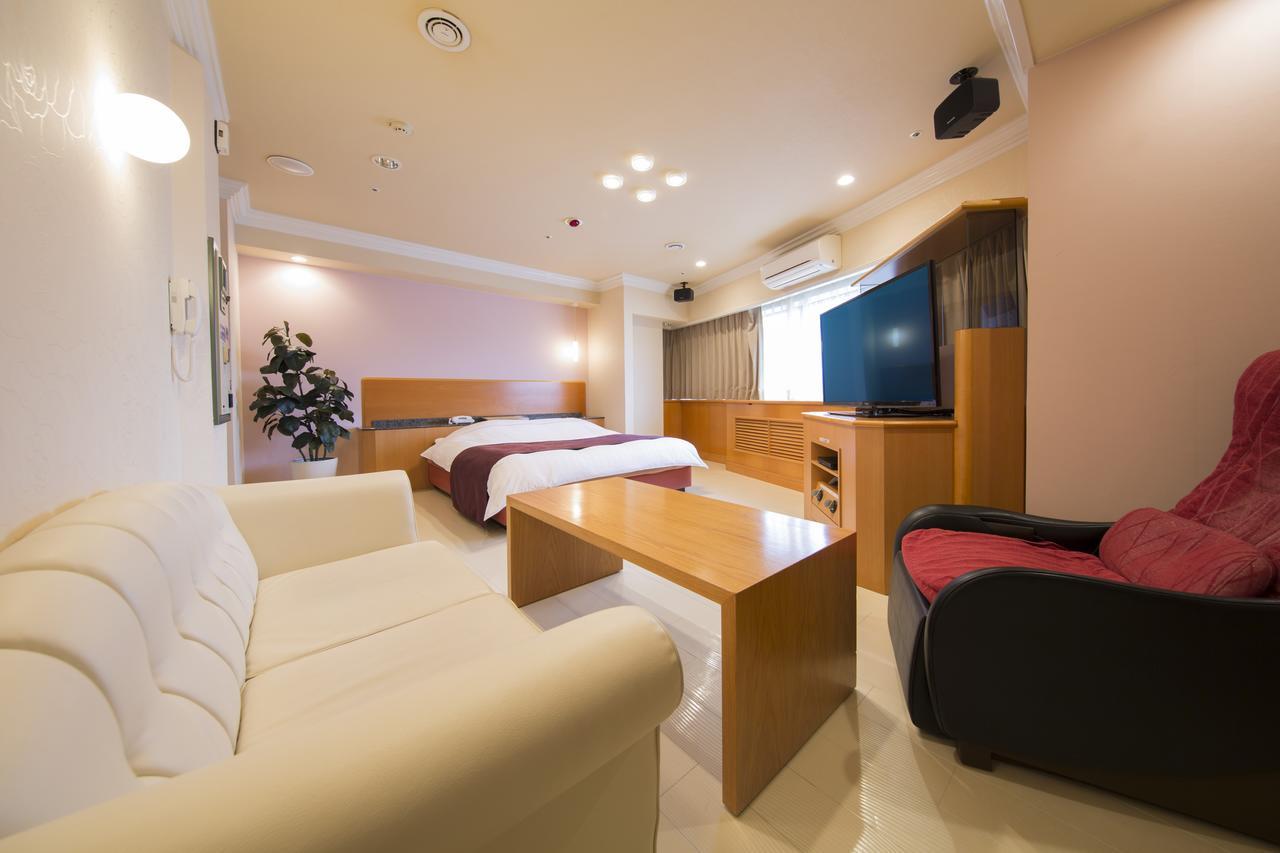 Hotel Alps (Adults Only) Osaka Exteriör bild
